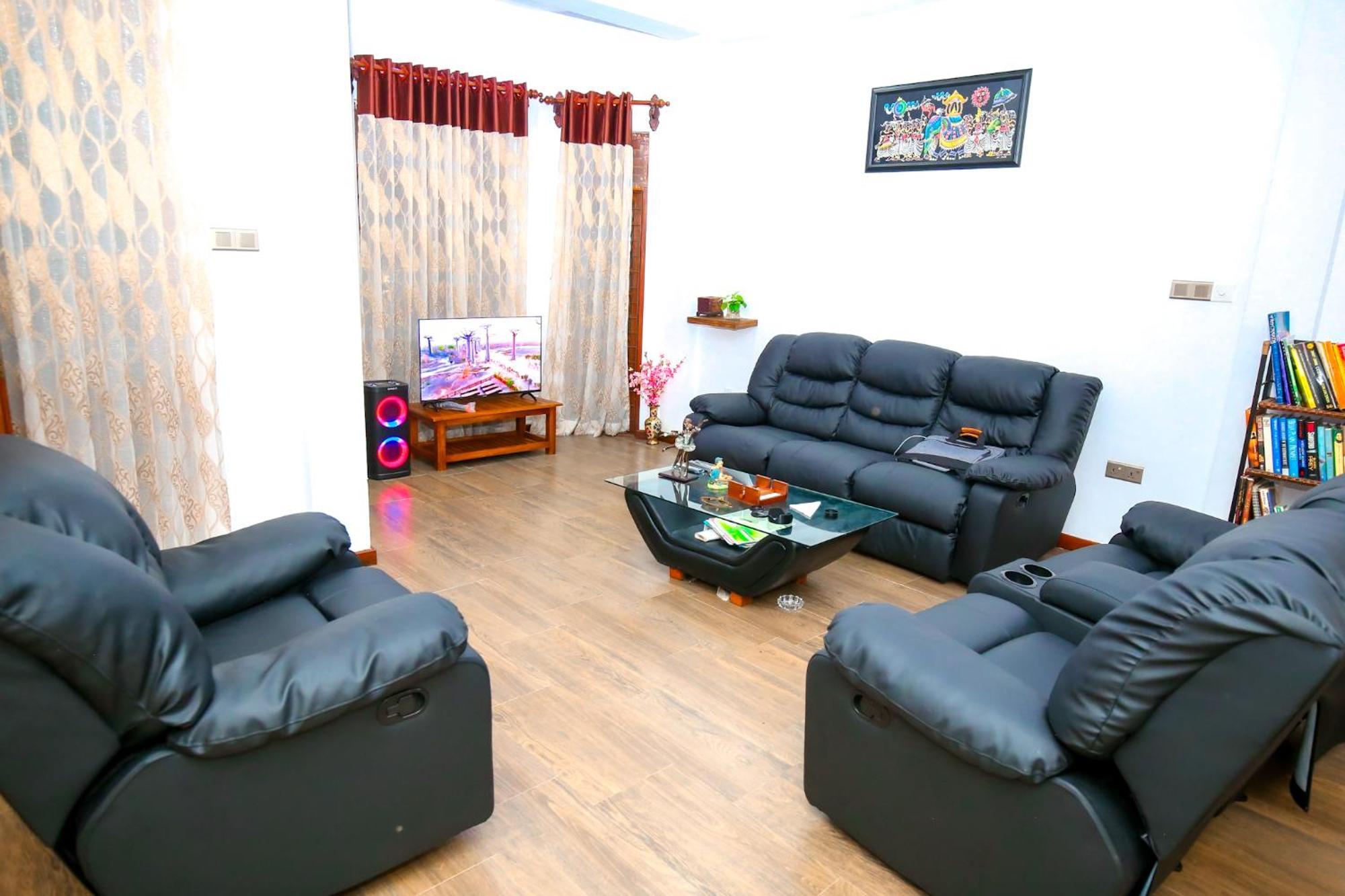 Bed and Breakfast Bali Golden Galle Esterno foto